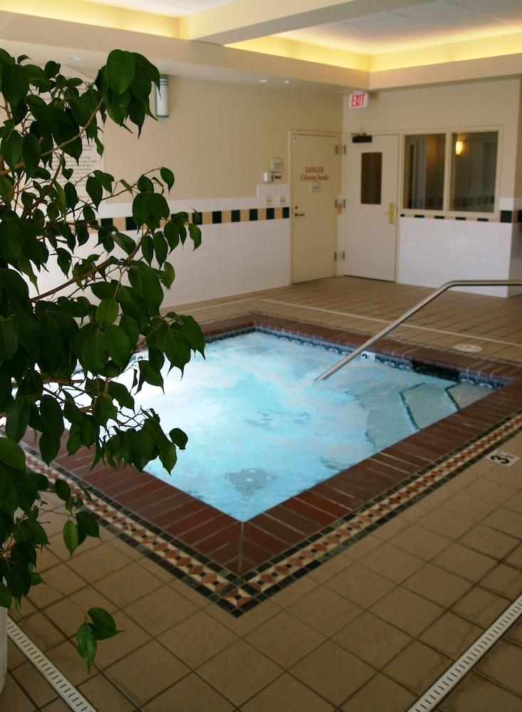 Hilton Garden Spokane Airport Hotel 3*